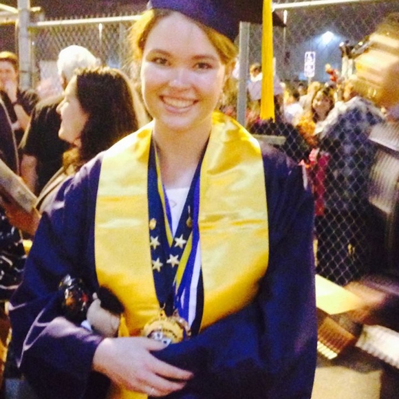 Meet your Posher, Sophie - Picture 2 of 6